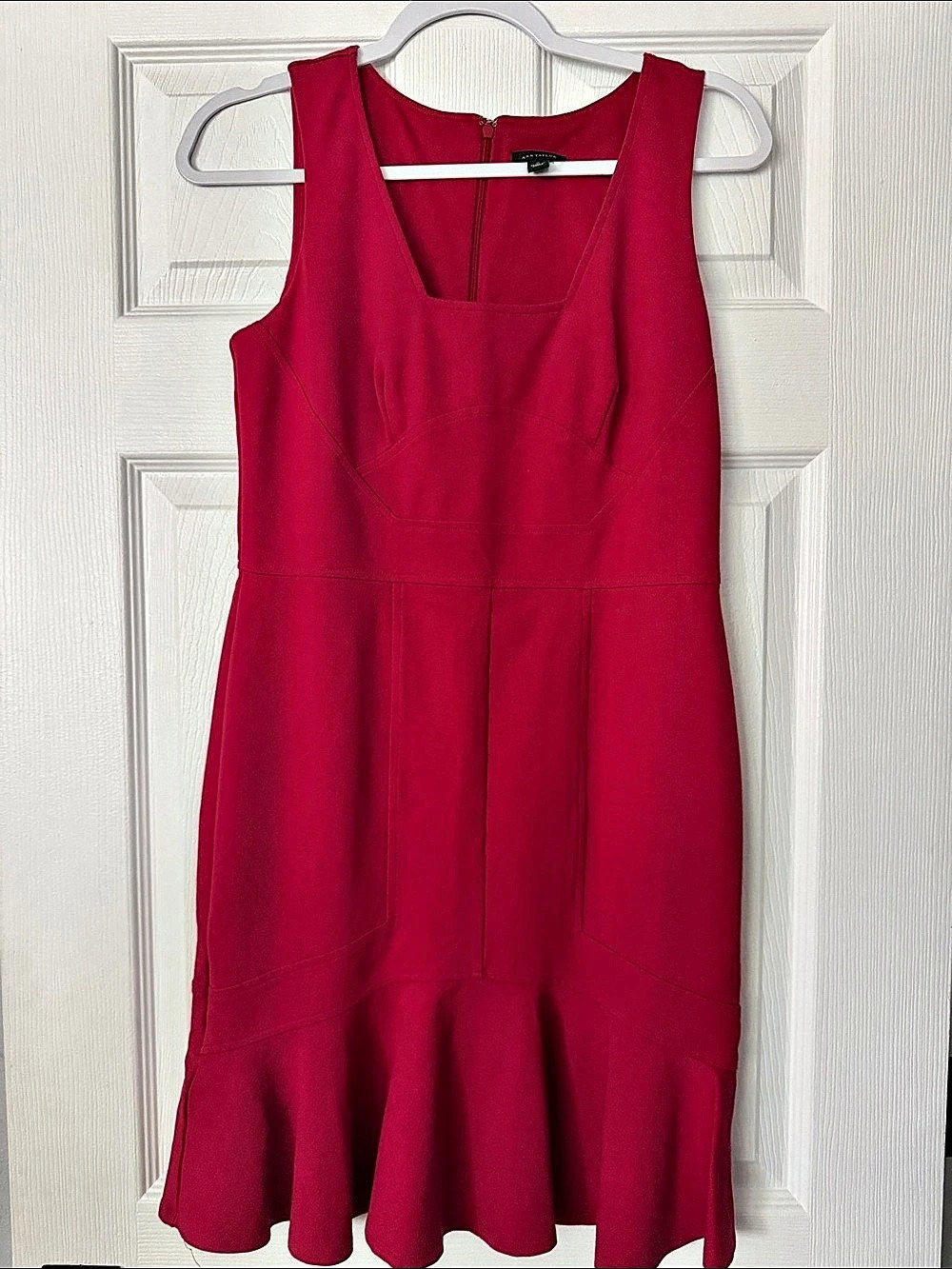 Ann Taylor Red/Pink Sleeveless Mini Dress Size 2 Like New